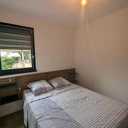 Le Cabanon T1 A Quissac, Avec Piscine *